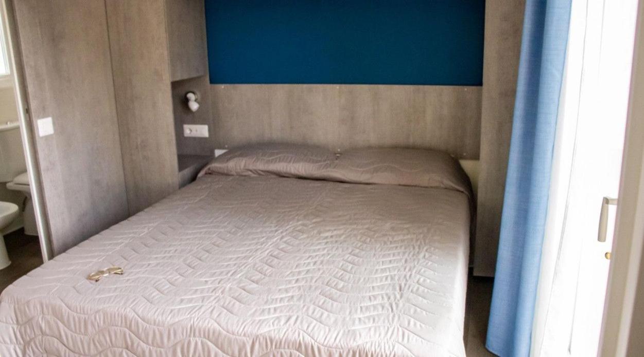 Riva Nuova Camping Village Мартинсикуро Номер фото
