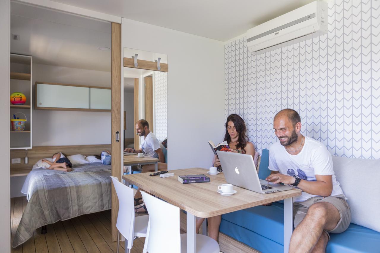 Riva Nuova Camping Village Мартинсикуро Экстерьер фото