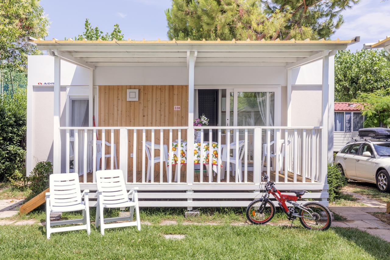 Riva Nuova Camping Village Мартинсикуро Экстерьер фото