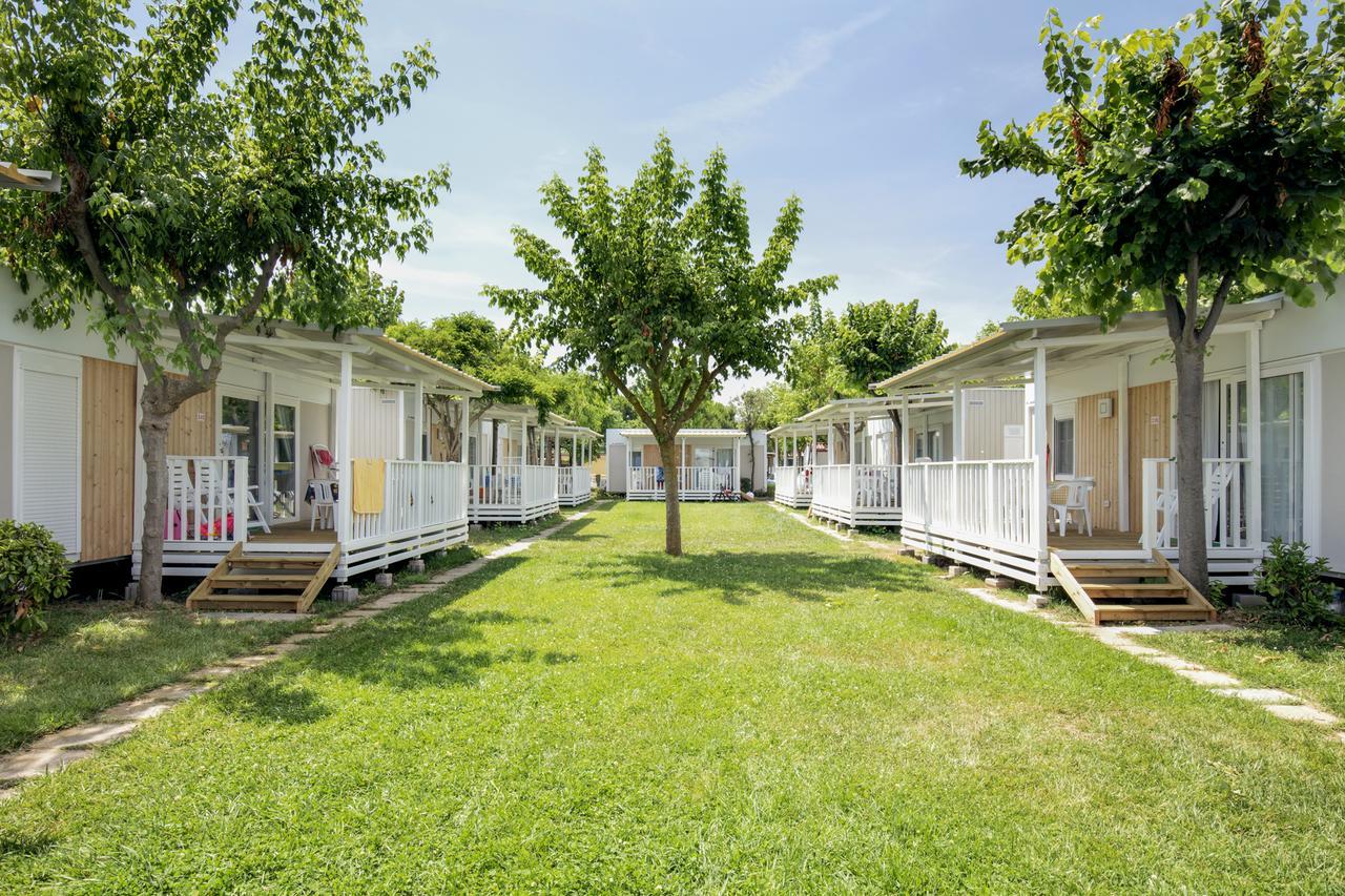 Riva Nuova Camping Village Мартинсикуро Экстерьер фото