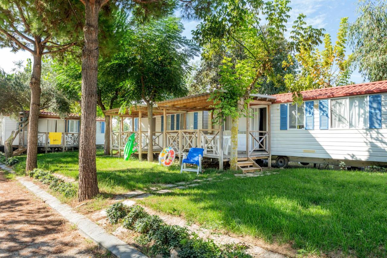 Riva Nuova Camping Village Мартинсикуро Номер фото